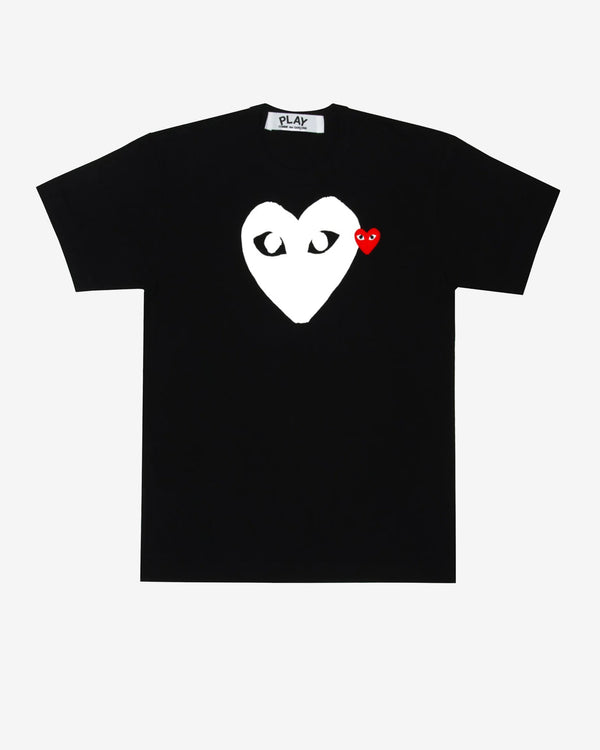 Play - White Heart Graphic T-Shirt - (Black)
