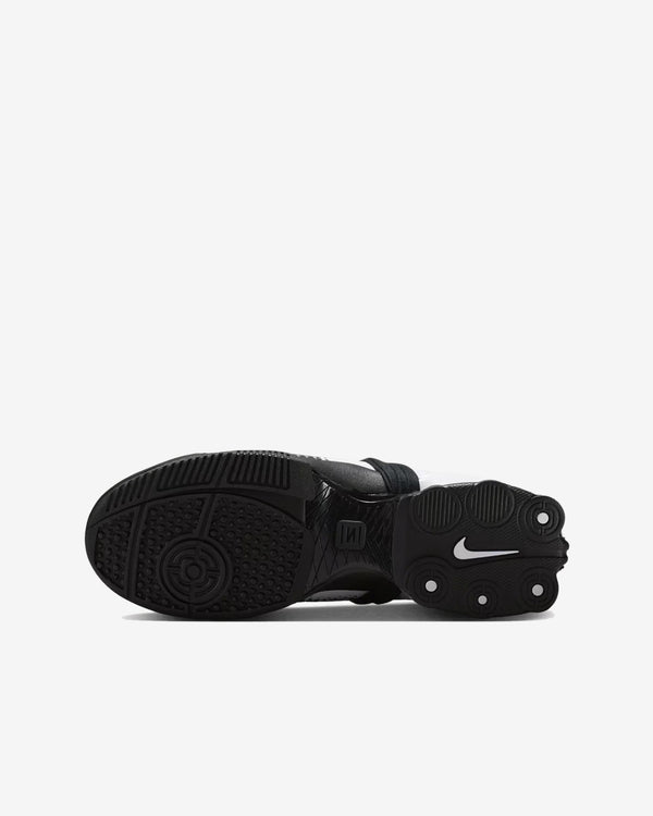 Nike - Total90 Shox Magia - (White/Black)