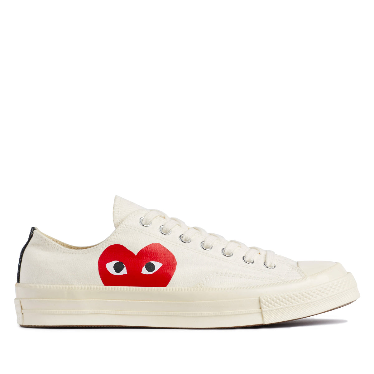 Play Converse - Red Heart Chuck Taylor All Star ’70 Low Sneakers - (White) view 1, Click to Zoom in
